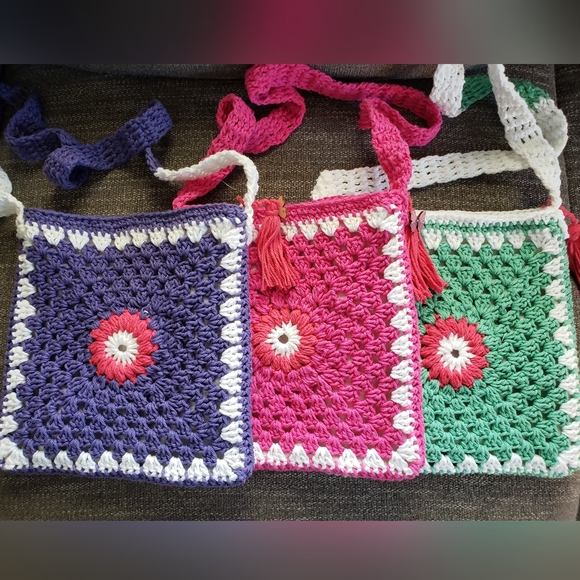 Crochet Crossbody Purse Handmade - Picture 1 of 9